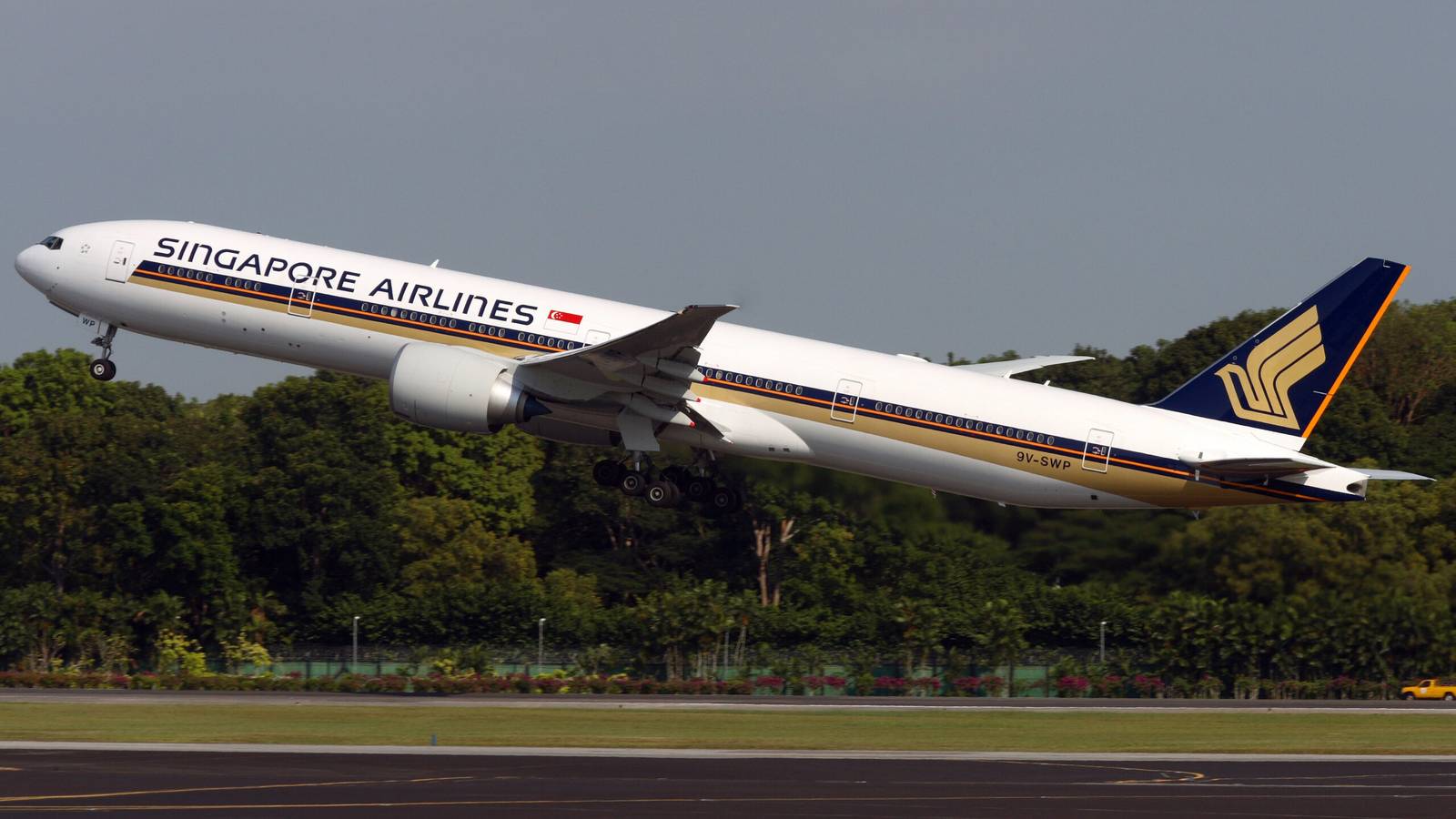 SINGAPORE AIRLINES 777-300ER シンガポール航空 PH Boeing 777-300ER | Singapore Airlines