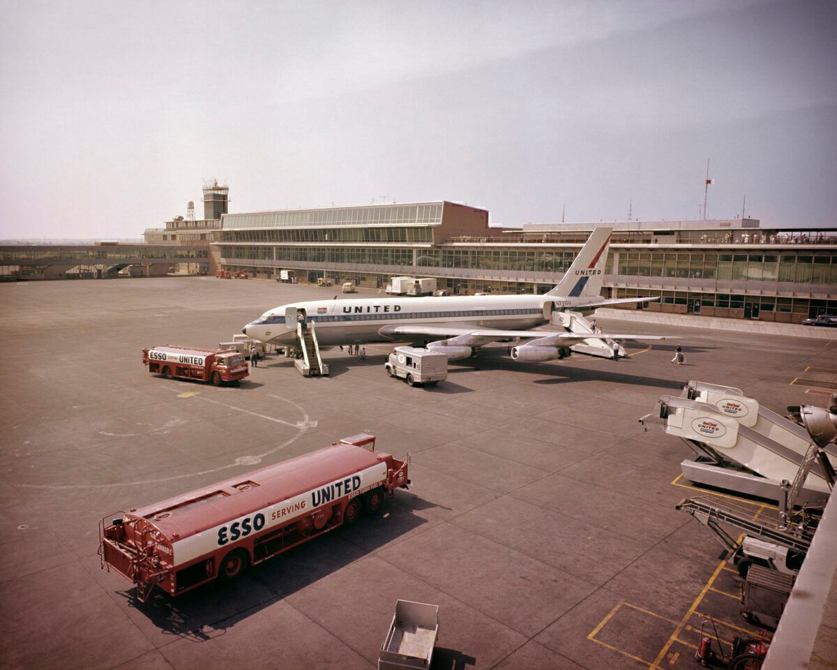 What Happened To The Boeing 720?