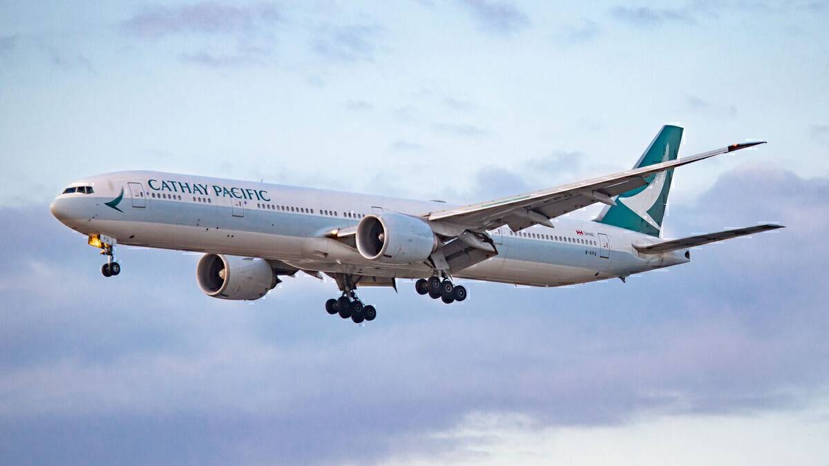 Cathay Pacific Records Its Lowest Monthly Load Factor In October