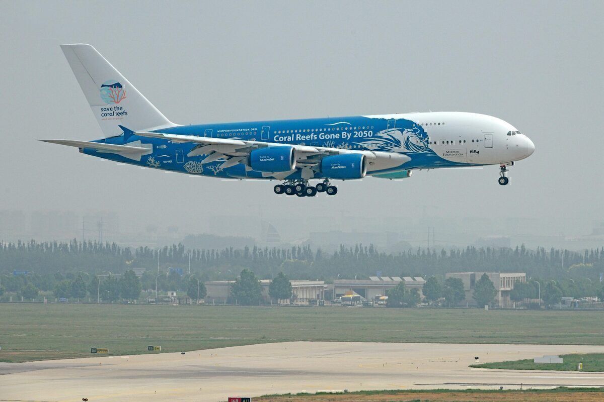 Retired Hi Fly Airbus A380 Loses Coral Reef Livery