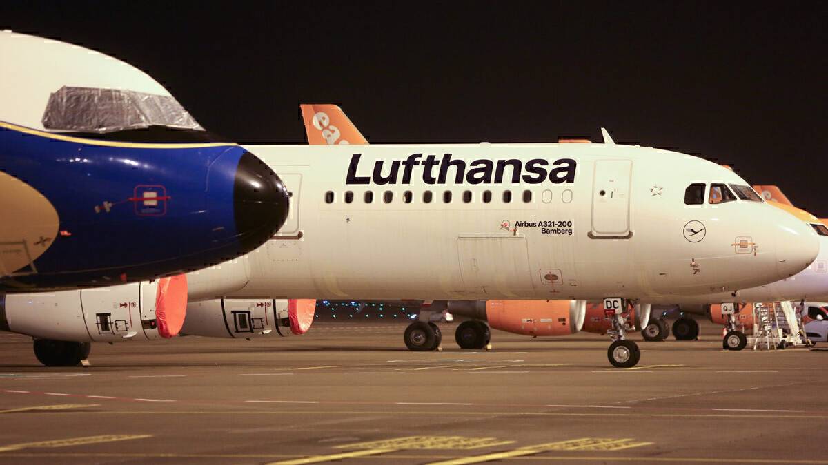 Lufthansa Follows BA By Ditching Free Food In Short-Haul Economy