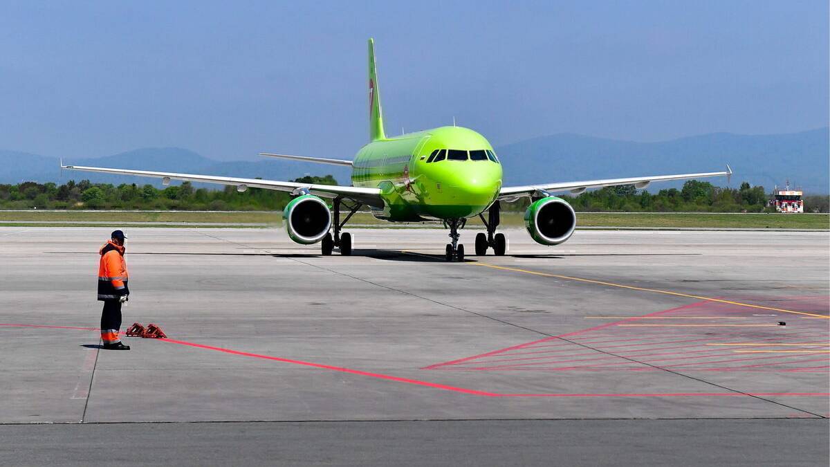 S7 Launches Premium Heavy "A319 Extra" With Business Class