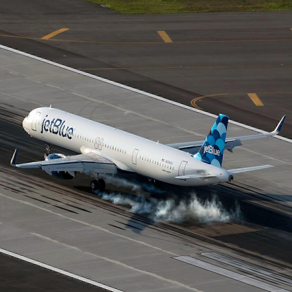 JetBlue To Target Los Angeles Operations With 75 Daily Flights By 2025