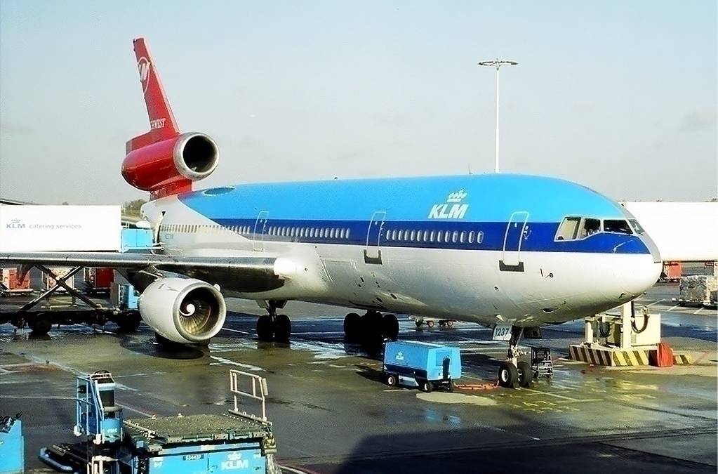 Why On Earth Was A Northwest DC-10 Painted In A Part KLM Livery?