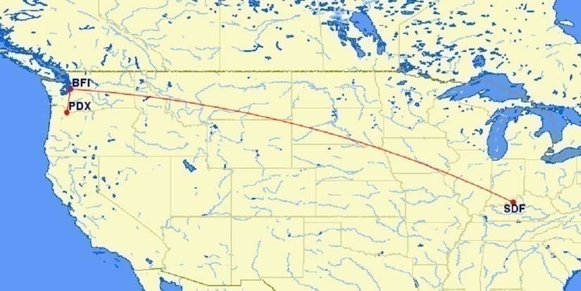 UPS Boeing 757 Returns To Seattle's Boeing Field Over Bird Strike