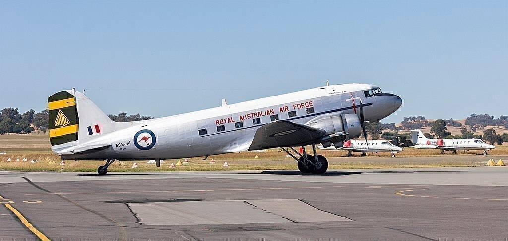 HARS Aviation Museum To Fly A DC-3 Over Sydney Harbour