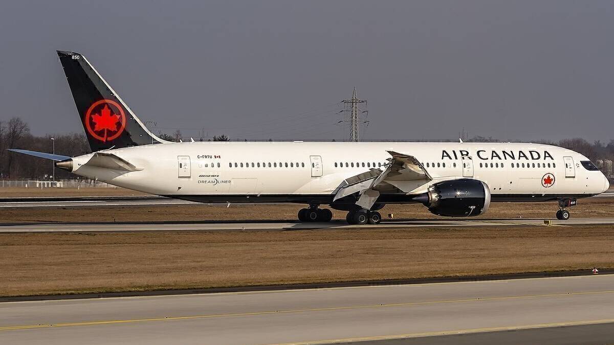 Air Canada Boeing 787 Strays Off Of Taxiway Into Mud
