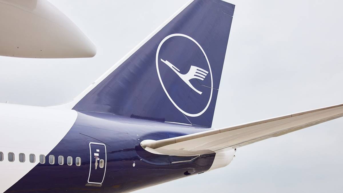 Why Lufthansa Didn’t Like The American ‘Concorde’