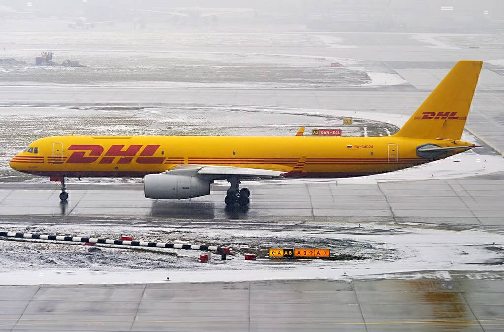 Tupolev TU-204 Diverts After Autopilot Failure On Descent
