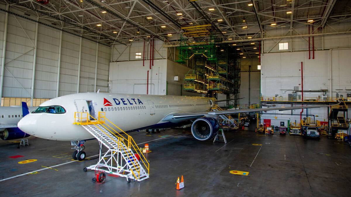 Delta Airbus A330-900neo Returns To Tokyo Over Hydraulic Failure