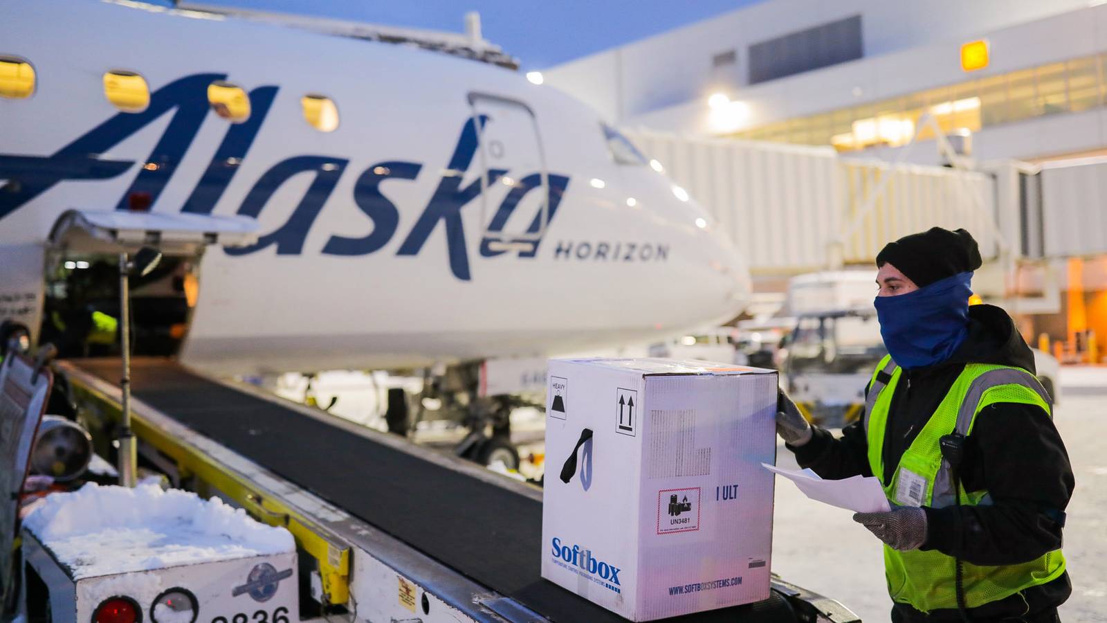 Alaska Airlines Aids In Vaccine Distribution In Rural Alaska