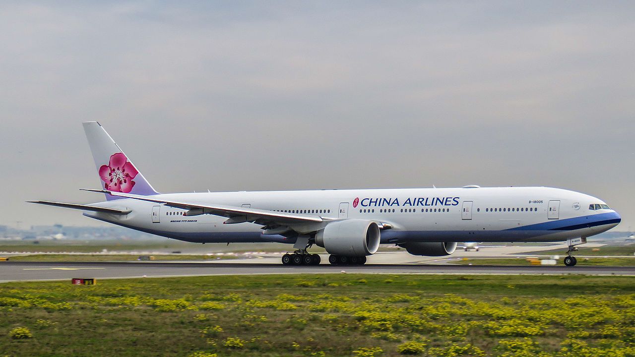 China Airlines Looks To Rebrand With Altered Boeing 777F Livery