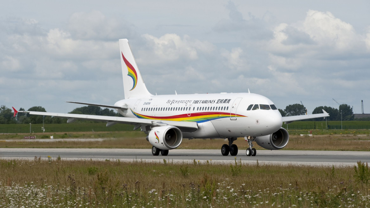 Tibet Airlines A319 Captain Dies Following Flight To Chengdu