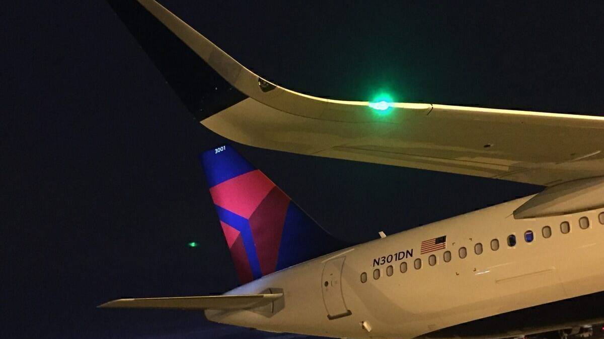 Delta Pilots Union Blames Thanksgiving Chaos On COVID-19