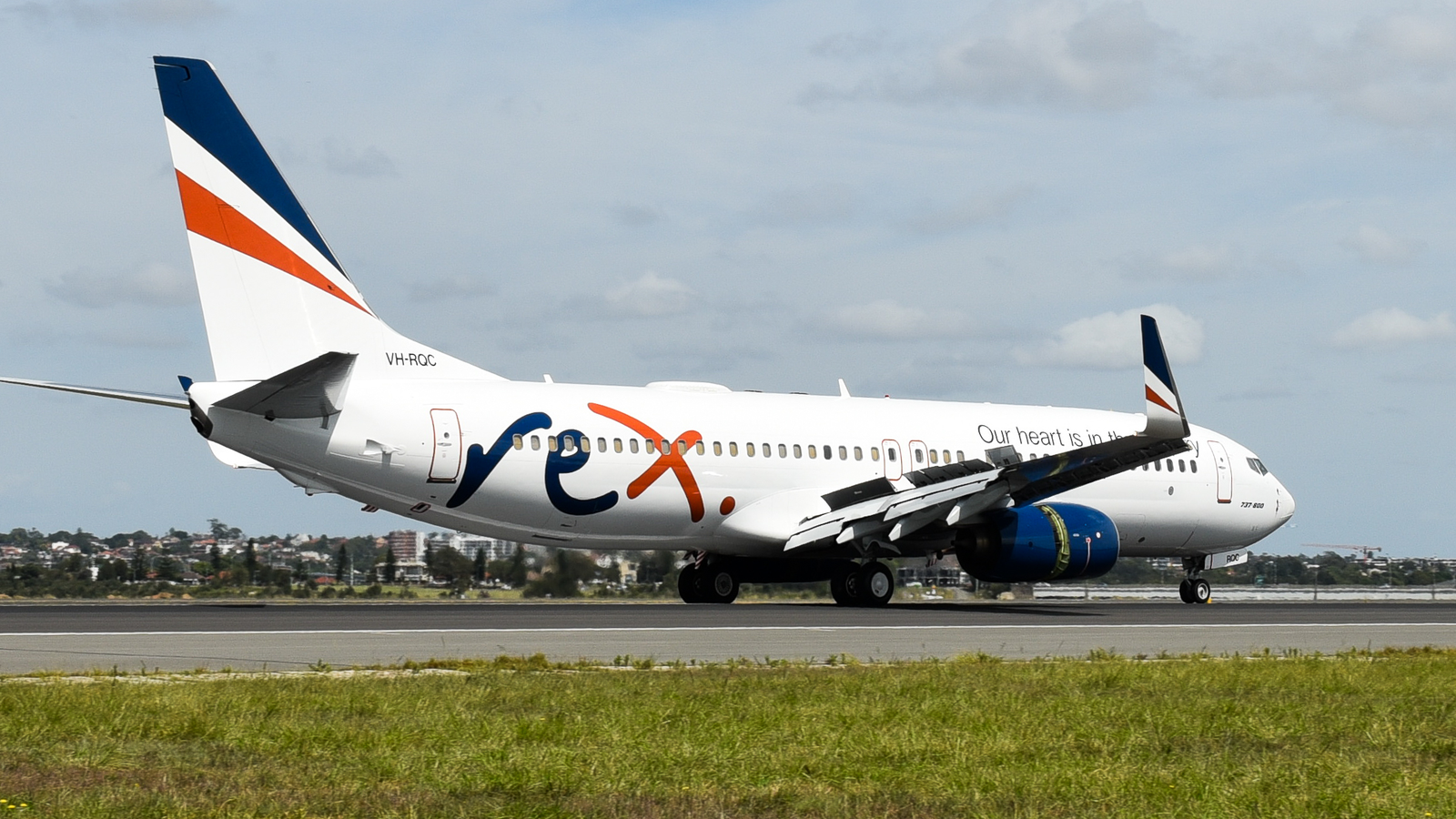 Australia's Rex Airlines Shows Off Brand New Boeing 737 Livery
