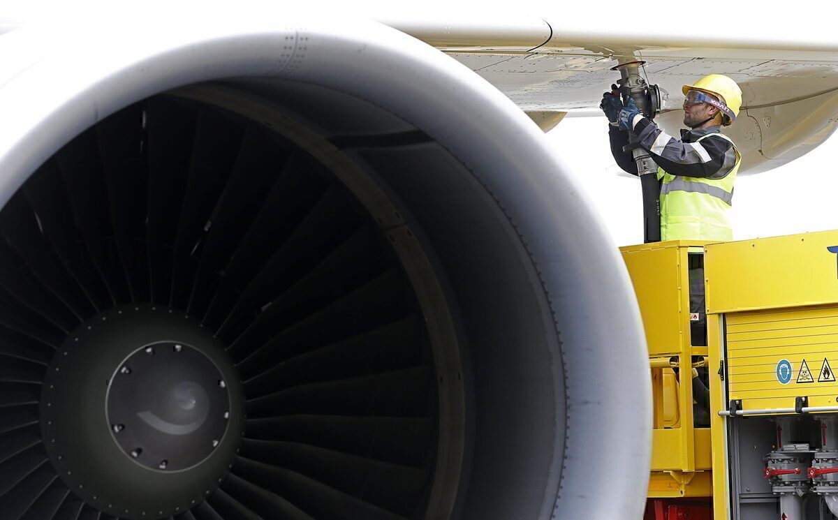 Where Are Aircraft Refuelling Points?