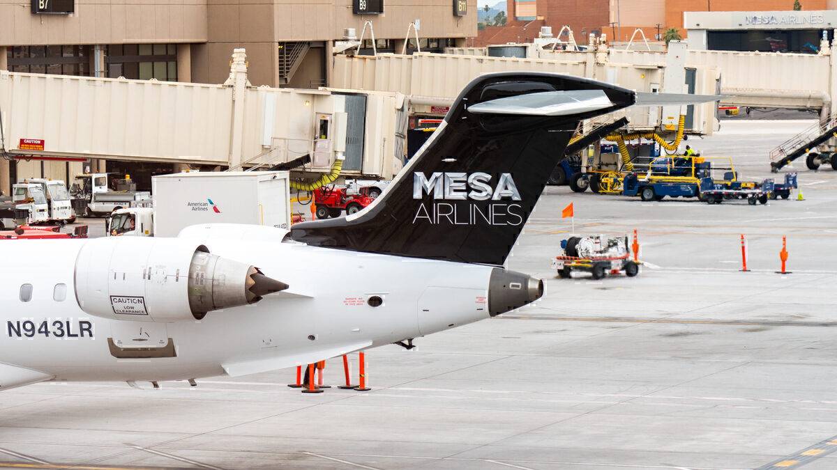 Mesa Airlines Will Continue Flying CRJ900s For American Airlines