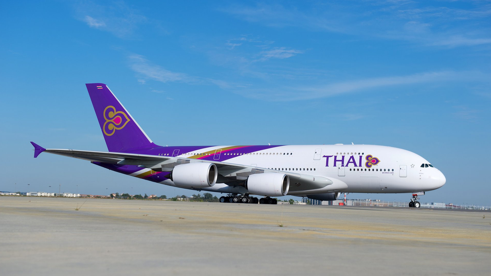 Thai Airways Lists Two Airbus A380 Superjumbos For Sale