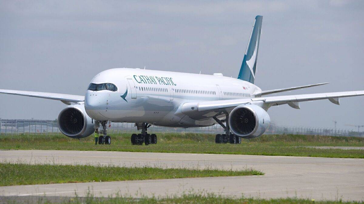 Cathay Pacific Slashes Australia Schedule Only Keeping Sydney