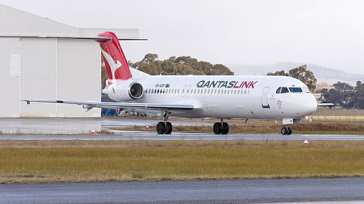 Why A Loose Insulation Blanket Caused A Qantas Fokker To Descend Rapidly