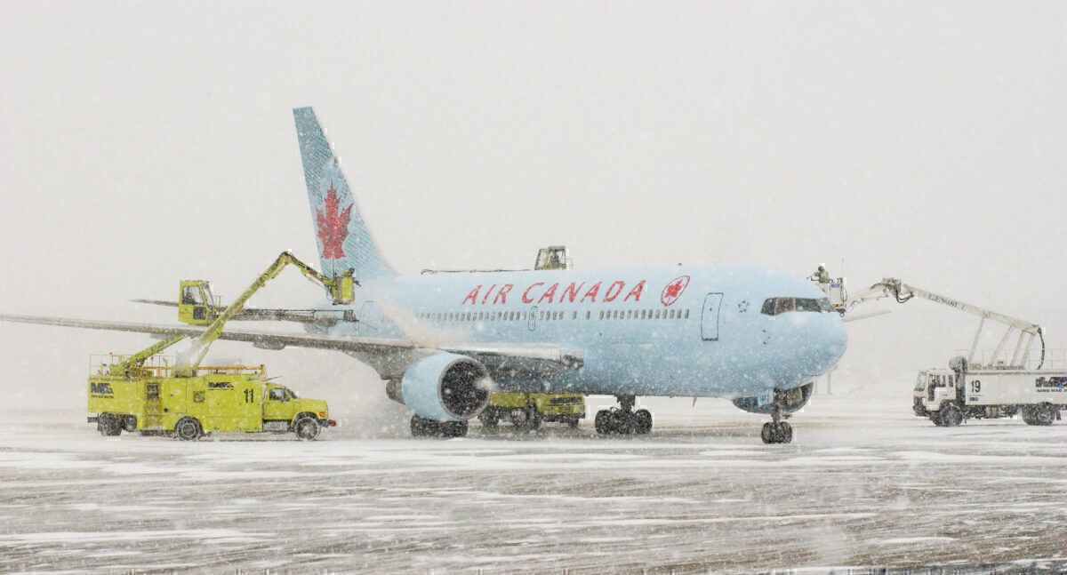 A Pilot's Guide To De-Icing