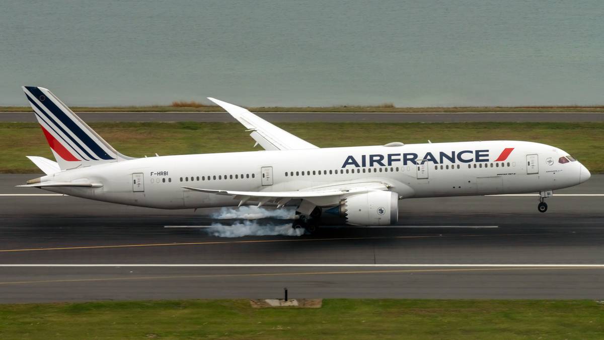 Great: USA-Greece Just Over $1,000 In Premium Economy