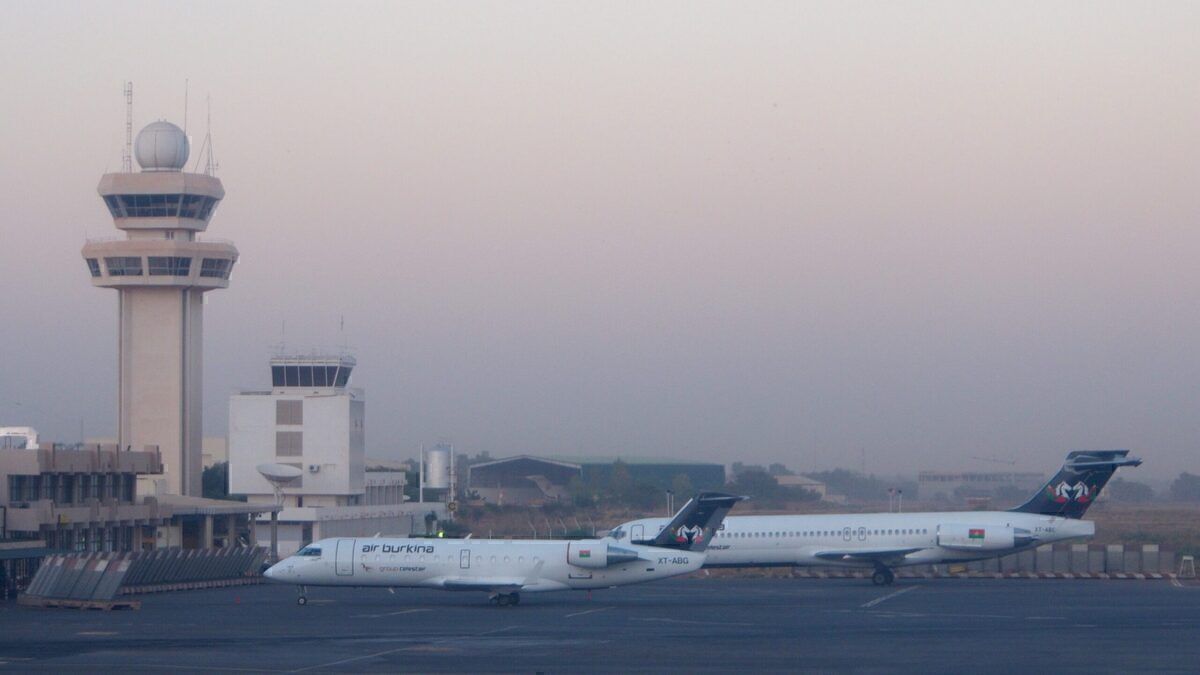 Burkina Faso's Air Burkina Eyes The Airbus A220 Alongside ERJs
