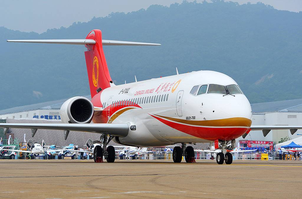 China's COMAC Flies High With Record ARJ21 Deliveries in 2020