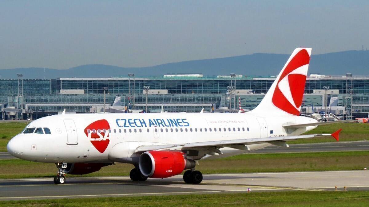 Czech Airlines Intends To Lay Off All 430 Members Of Staff