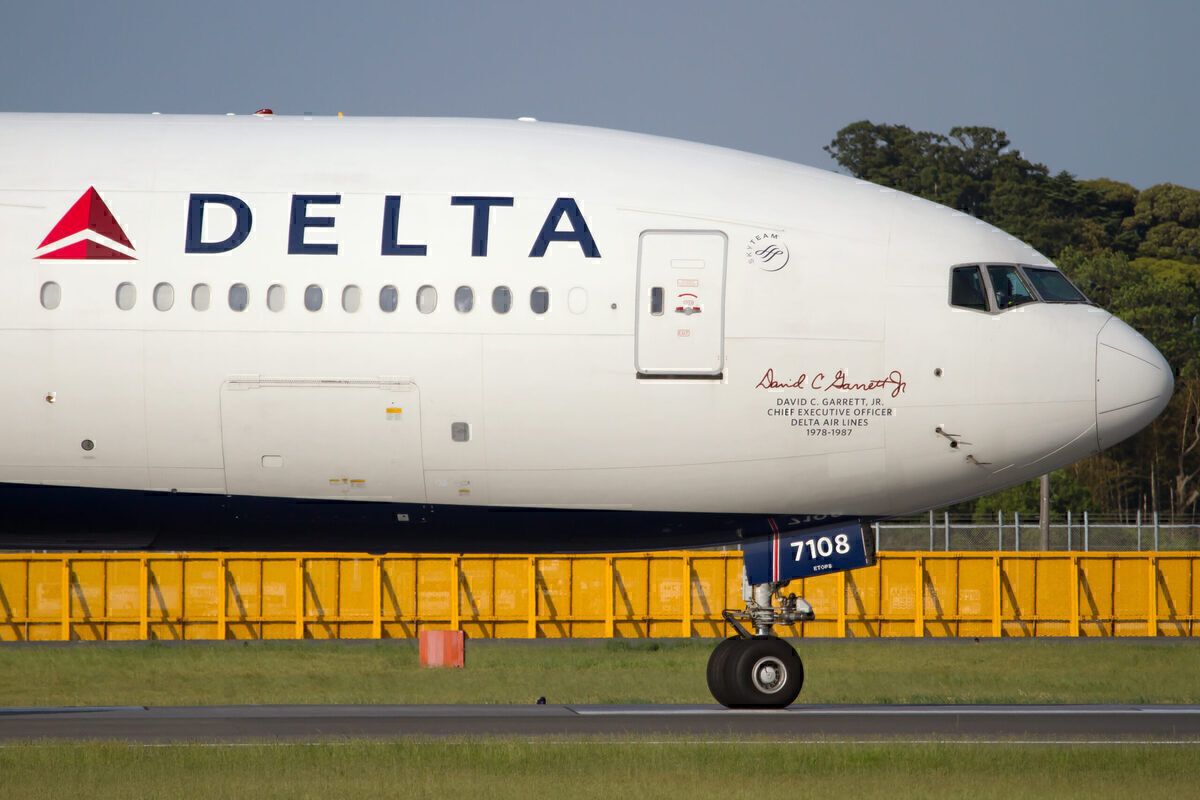 Delta Air Lines Won't Hesitate To Ban Disrespectful Passengers