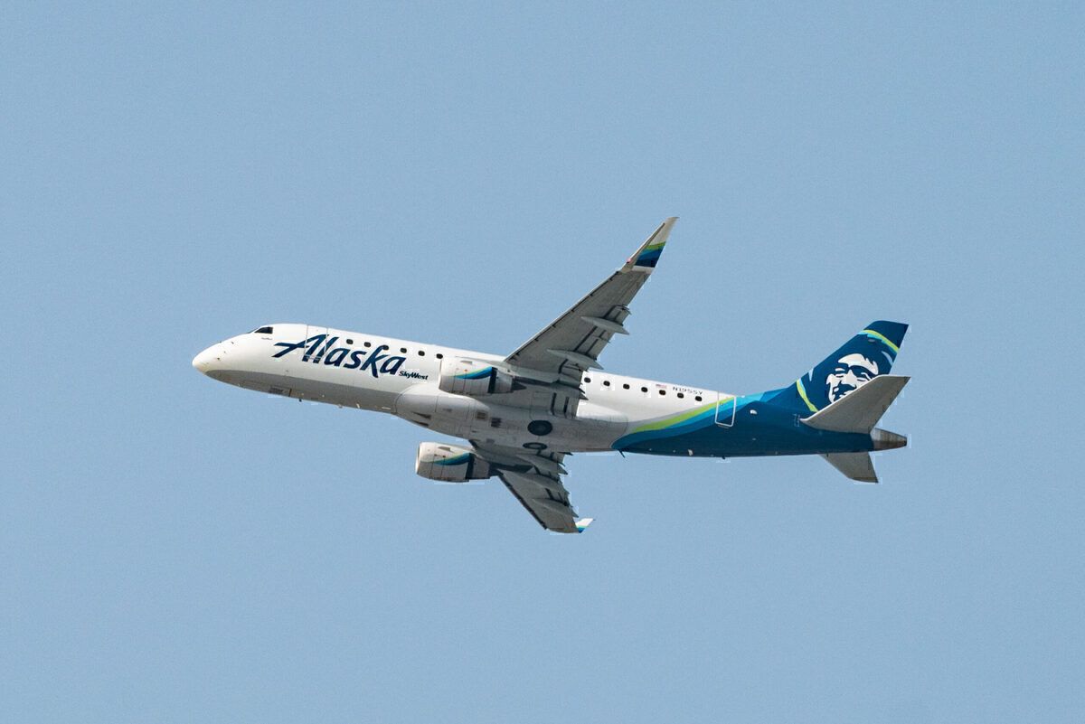 Why Alaska Airlines Is Striking Back Against Avelo In California