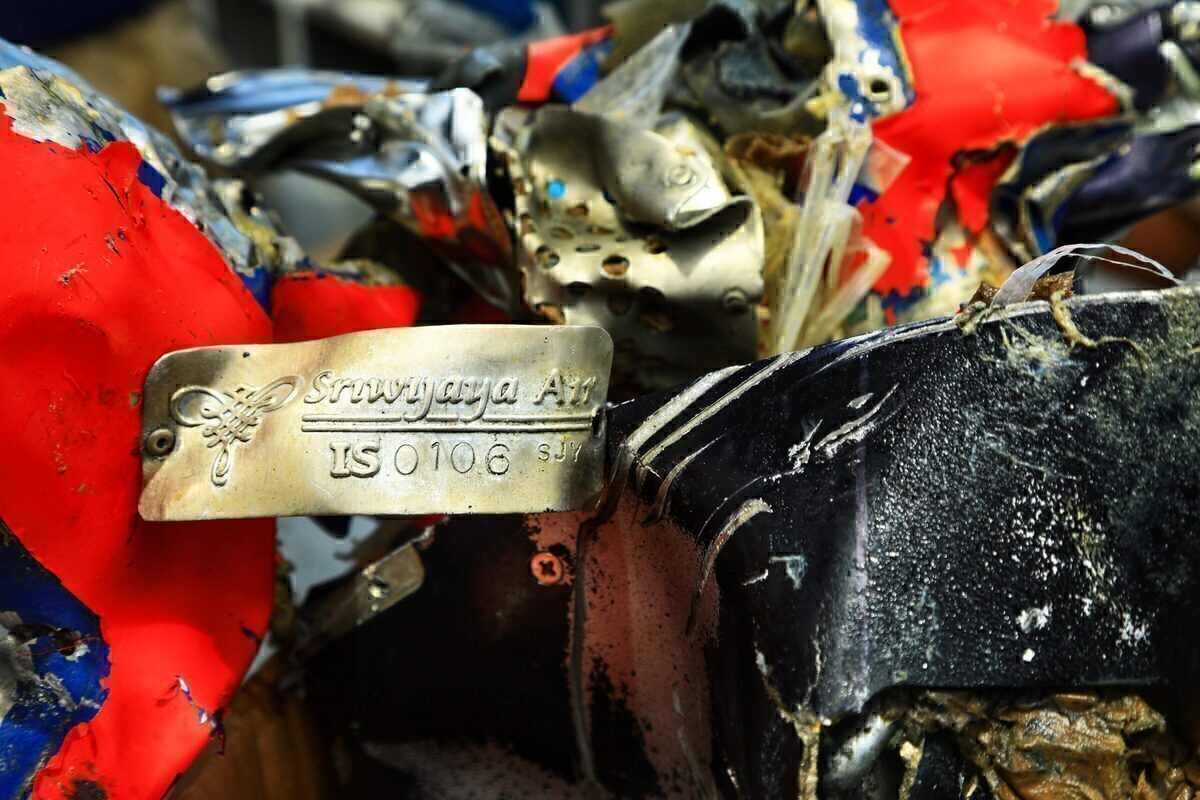 Indonesia Grants Travel Waiver For Sriwijaya Crash Investigators