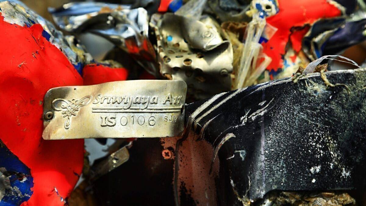 Indonesia Grants Travel Waiver For Sriwijaya Crash Investigators