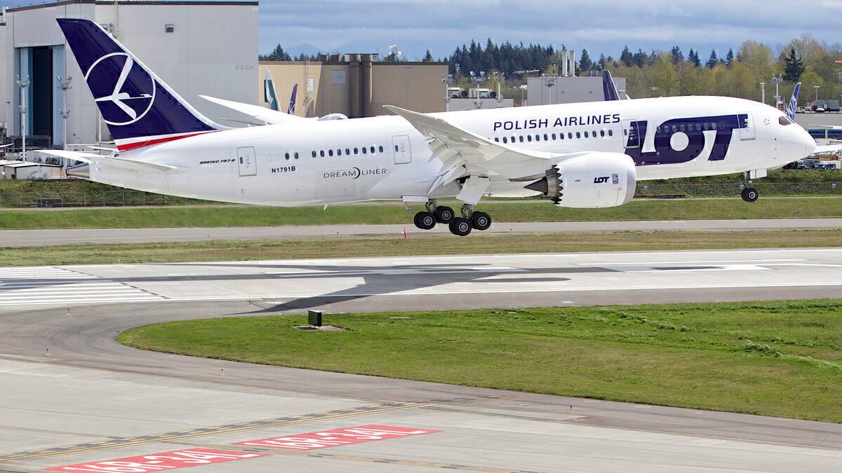 LOT Polish Looks To Boost Tourism With 787 Dreamliner Charters