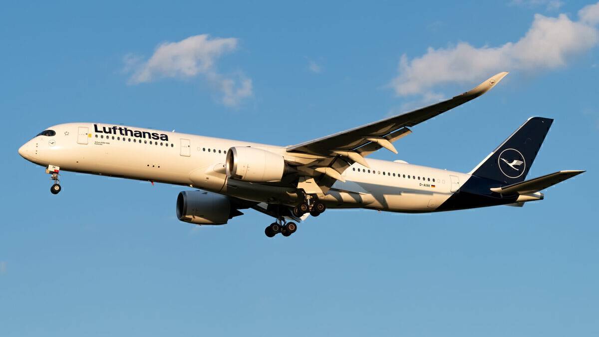 Lufthansa Plans Its Longest Flight - 15 Hours In An Airbus A350