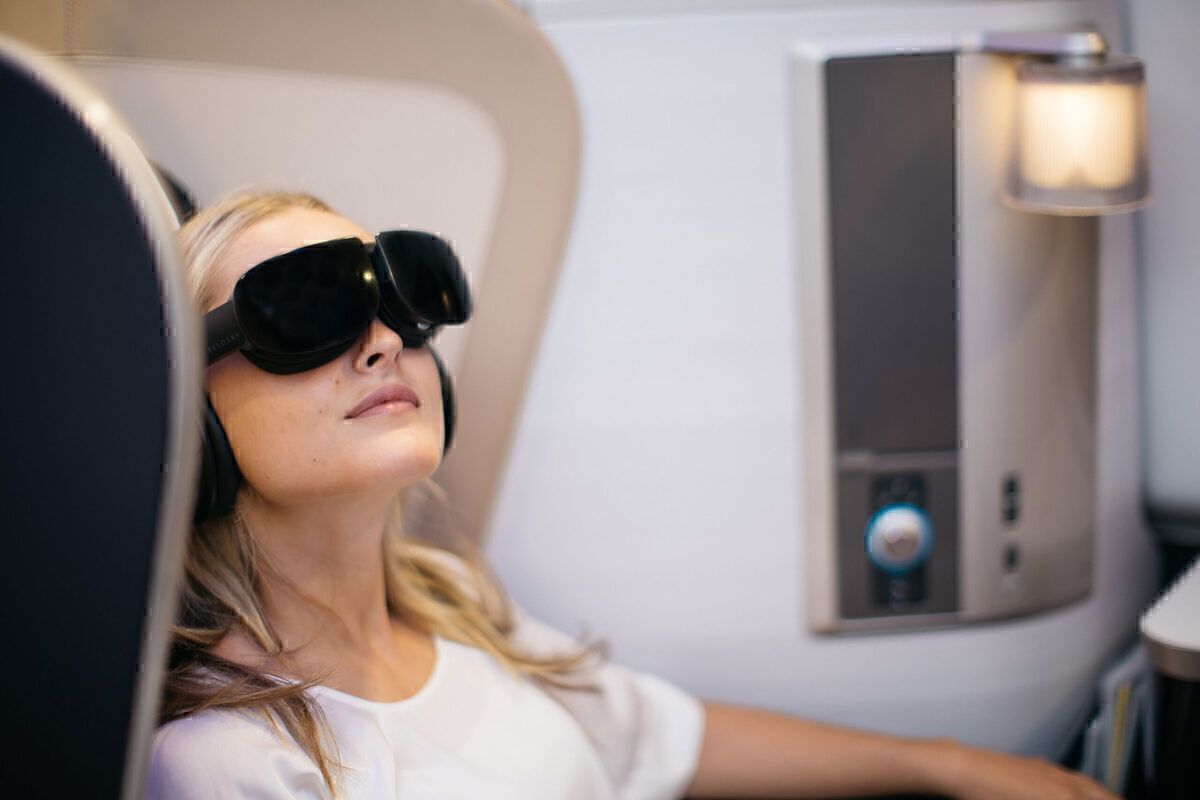 Will We Ever See VR Entertainment On Flights?