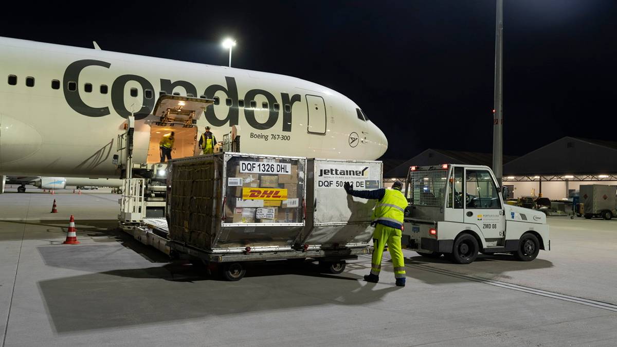 Condor Now Flying Boeing 767 Cargo Flights For DHL