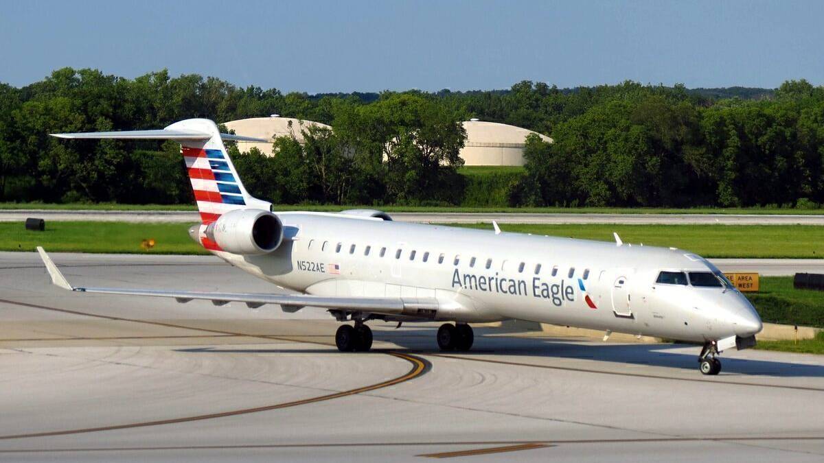SkyWest CRJ7 Lands In Aspen With Electrical Odor In Cabin