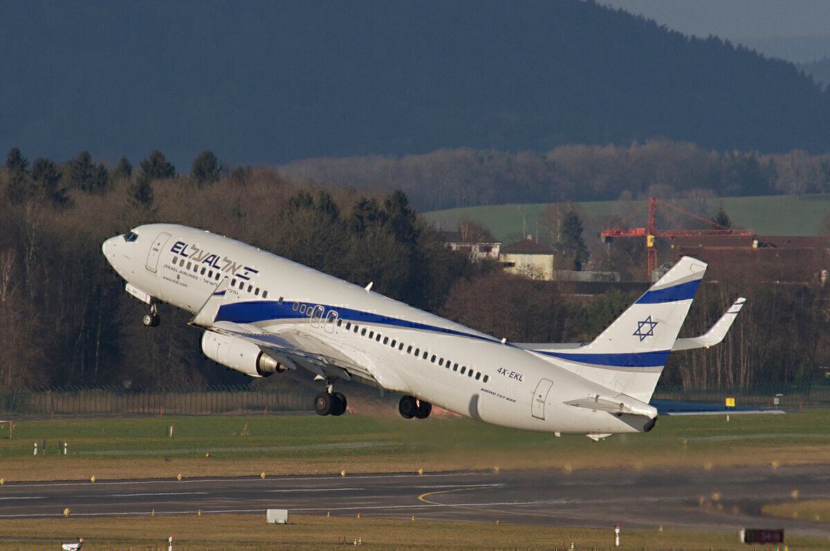 Intruder Alert: Cat Infiltrates A Boeing 737 Cockpit In Israel