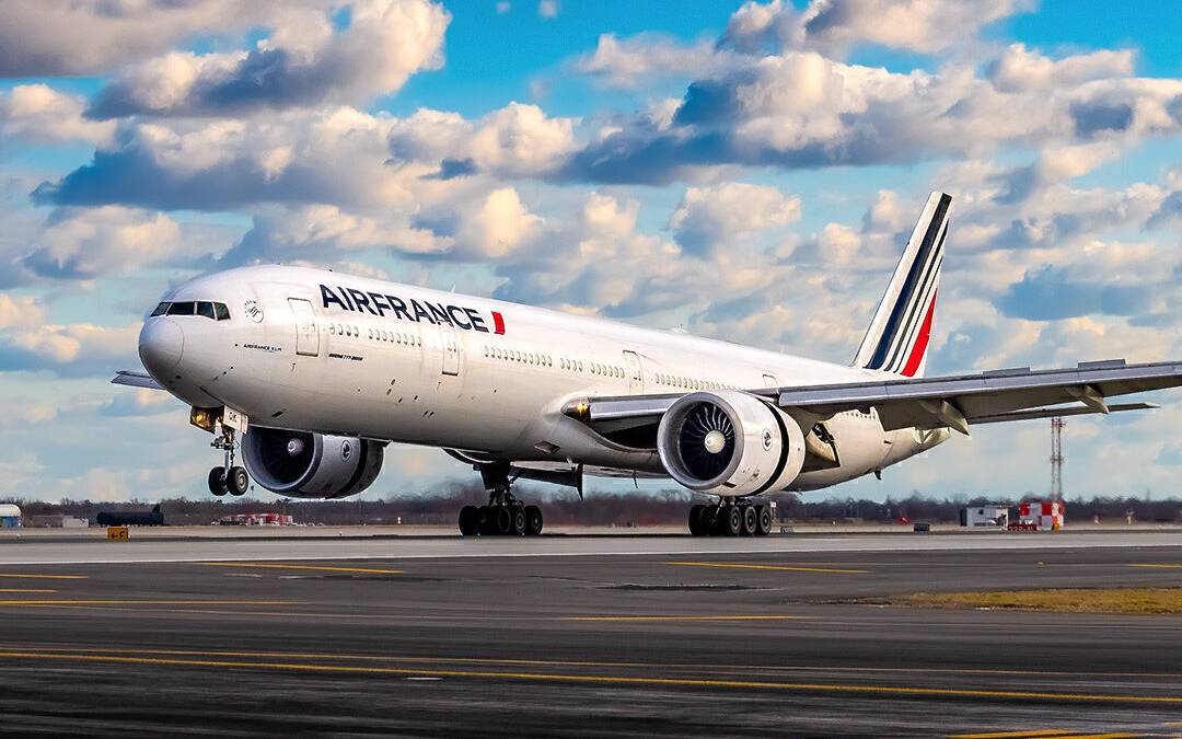 Air France Boeing 777 Involved In Runway Incursion In Mexico City