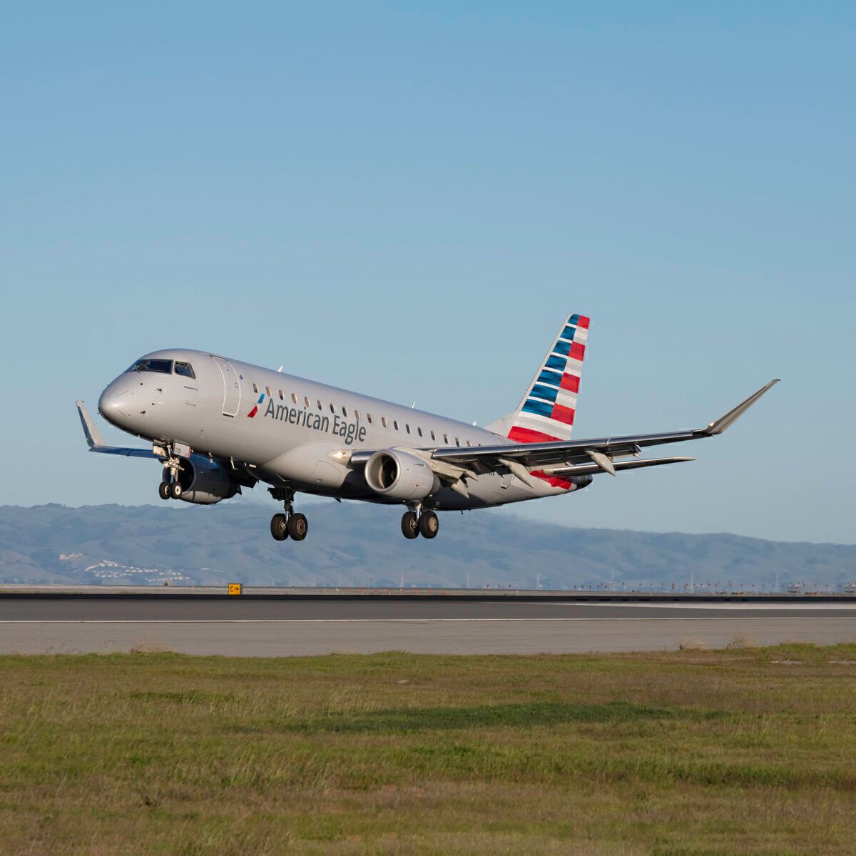 48% of American Eagle Passengers Connected With A Mainline Flight
