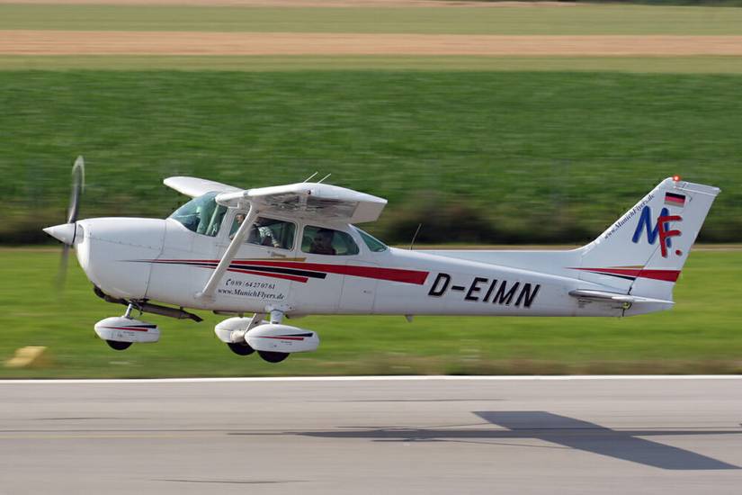 Why Do Most Aircraft Have Similar Wing Shapes?