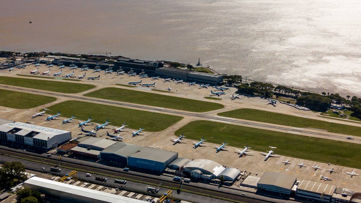 Buenos Aires To Reopen Second Airport After A Year Of Repairs