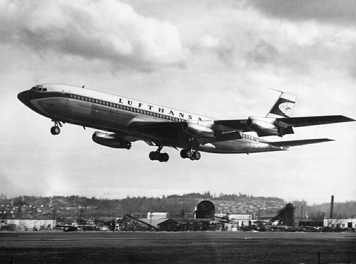 Aviation Enthusiasts Launch Bid To Save Lufthansa Boeing 707