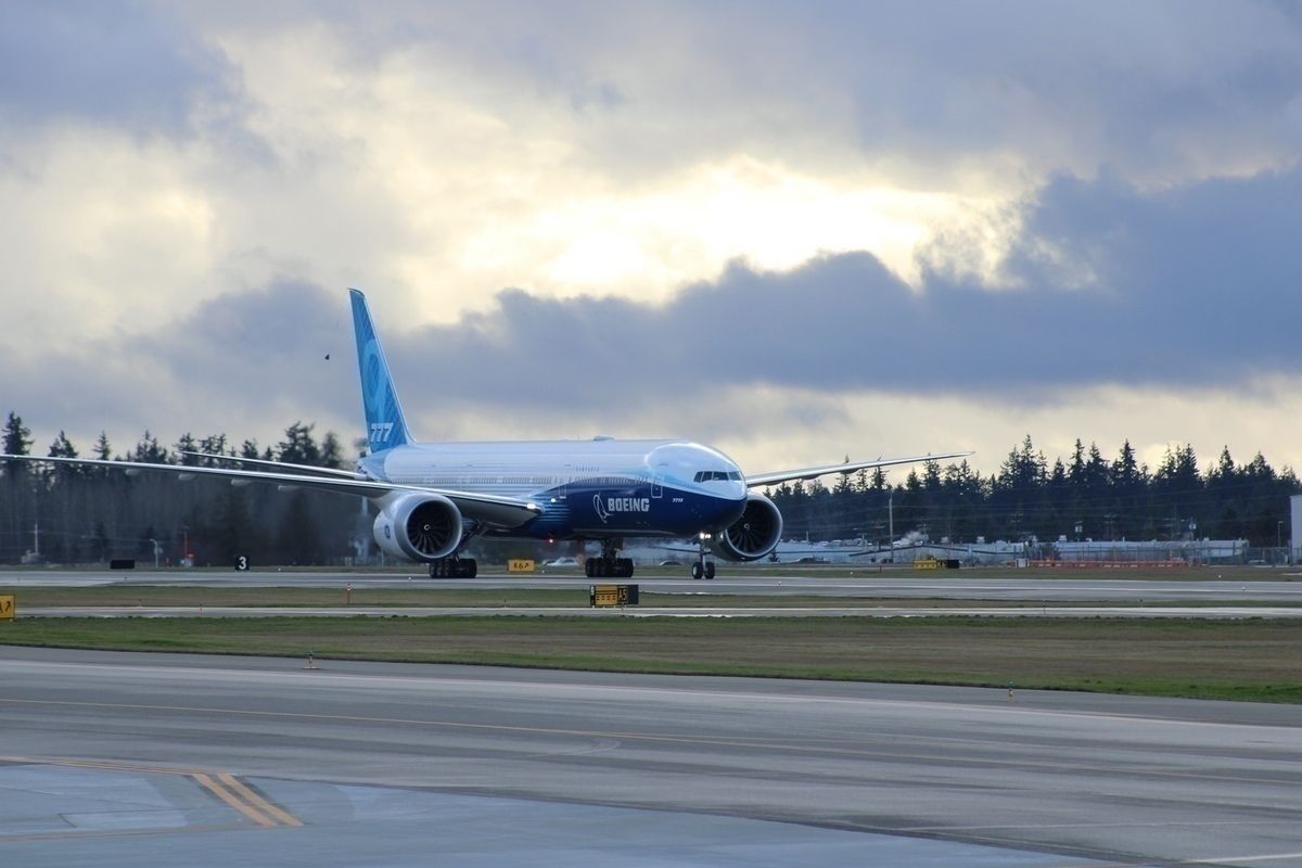Which US Big Three Airline Is Most Likely To Order The Boeing 777X?