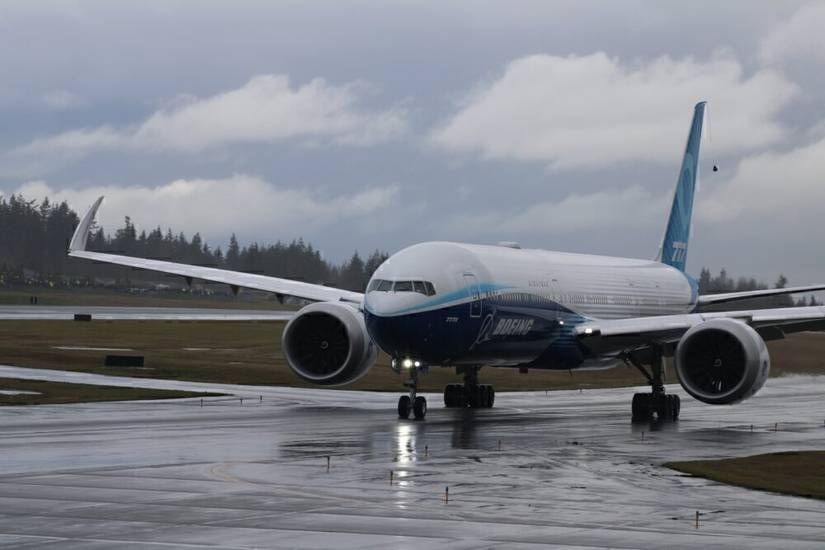 The Boeing 777X - The New Twin Engined Jumbo Coming Soon