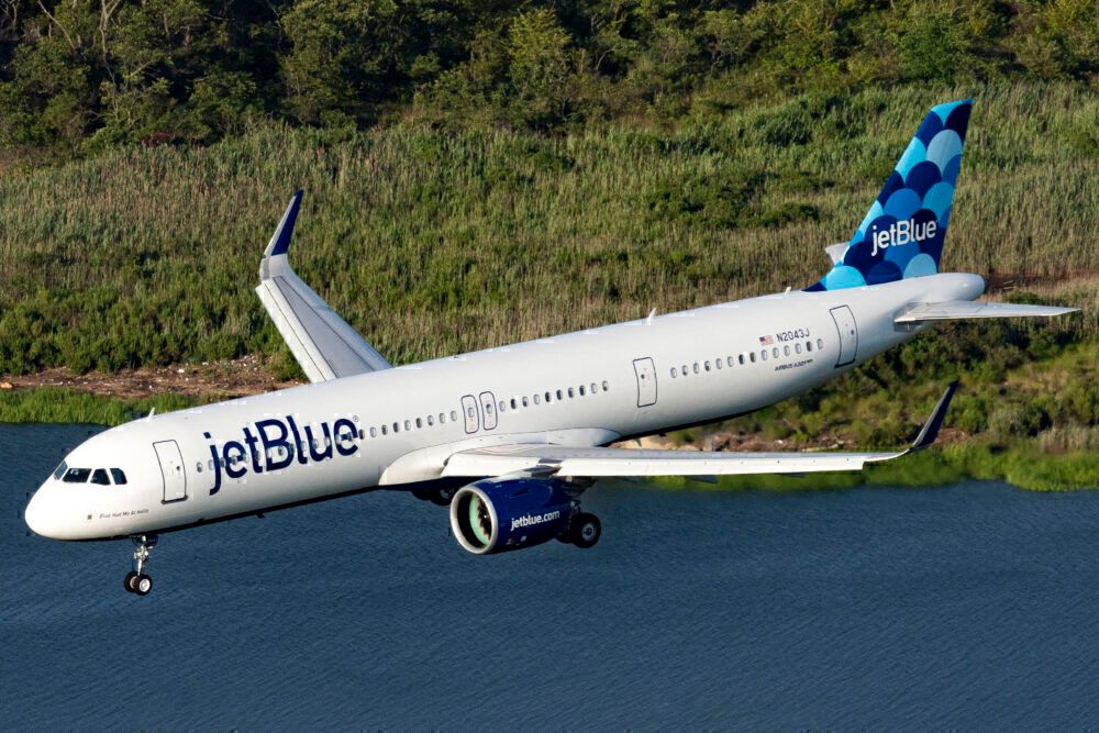 JetBlue Receives 116 More Slots At London Gatwick Airport