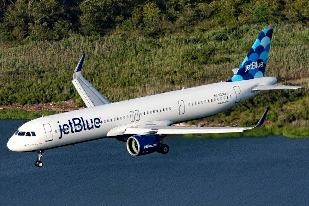JetBlue Receives 116 More Slots At London Gatwick Airport