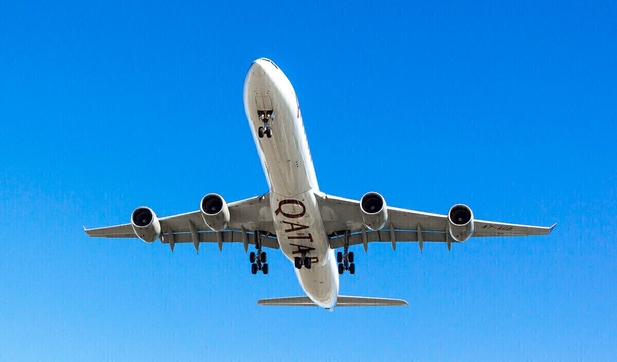 元カタール航空 A340-600 Aviationtag Aviation tag カタール航空 A340