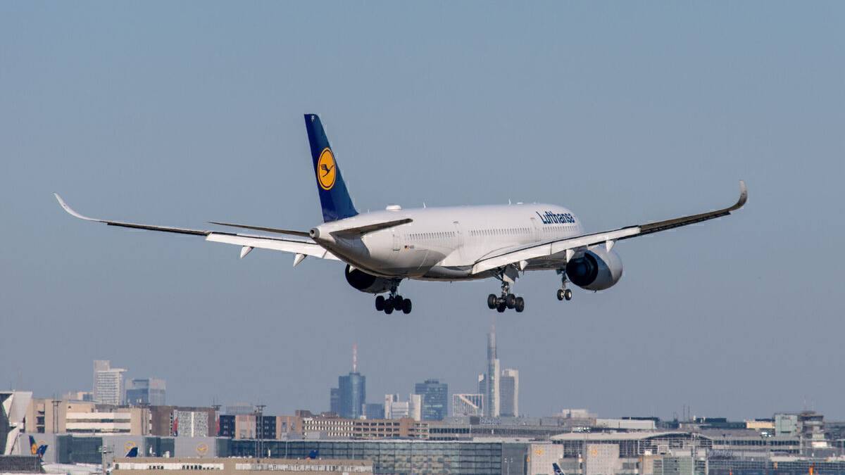Low COVID Rates Mean Lufthansa Is Seeing More Business Passengers